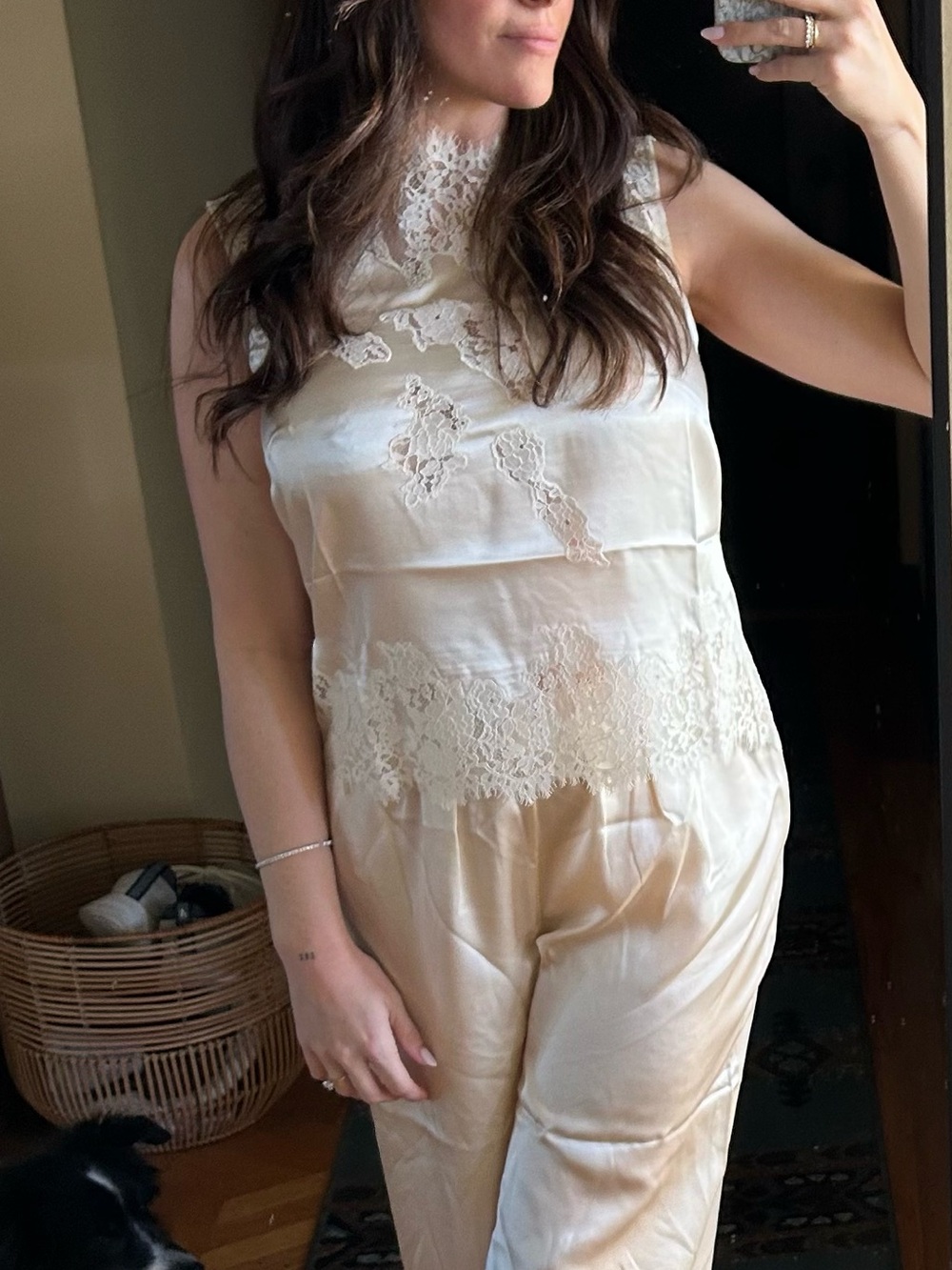 DÔEN Viviane lace-trimmed silk-satin top - Picture 6 of 6